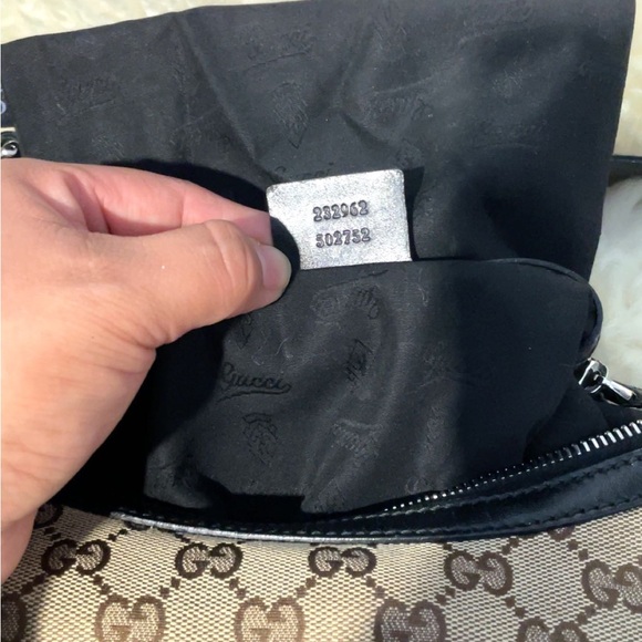 Gucci - Picture 3 of 3